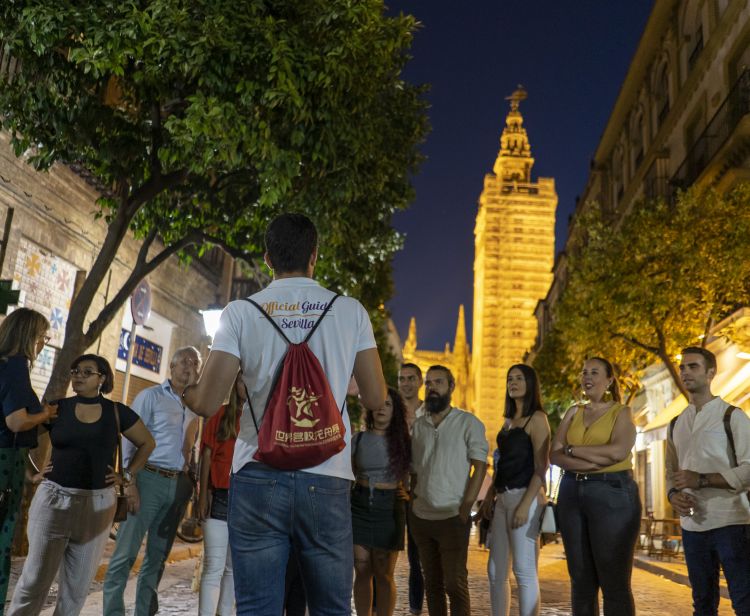 Tapas tour Sevilla | Vinos y tapas gourmet