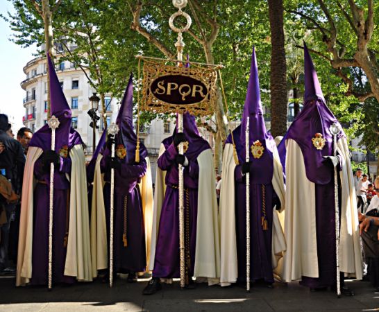 Disfruta del Domingo de Ramos de la Semana Santa de Sevilla