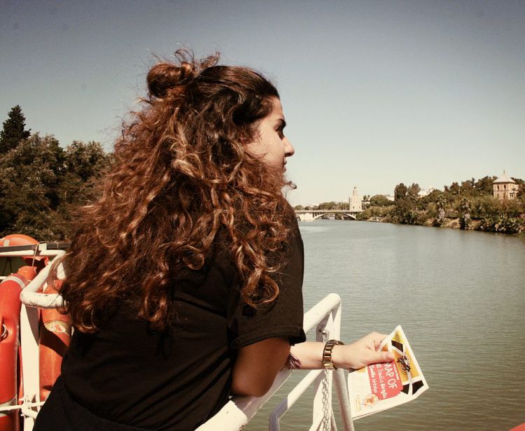 Tour del quartiere ebraico di Santa Cruz + Giro in battello sul fiume Guadalquivir a Siviglia