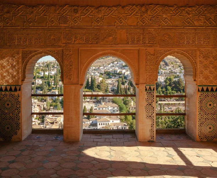 Индивидуальный тур в Альгамбре+билеты