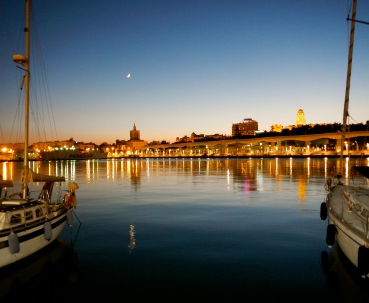 Discover Málaga Secrets with a Local